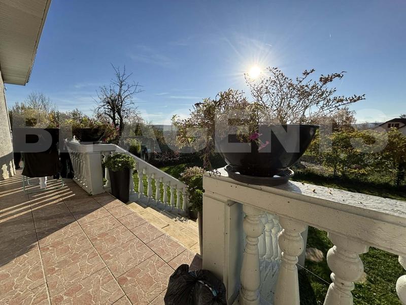 Maison - 159 m² - 6 pièces