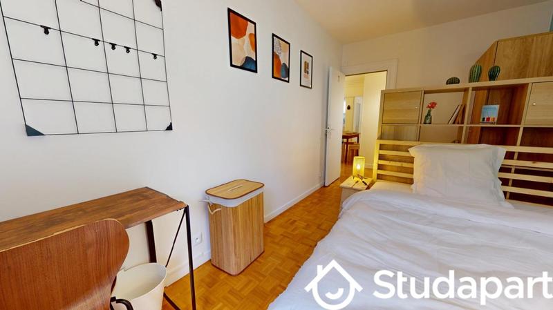 Chambre - 12 m² - 1 pièce