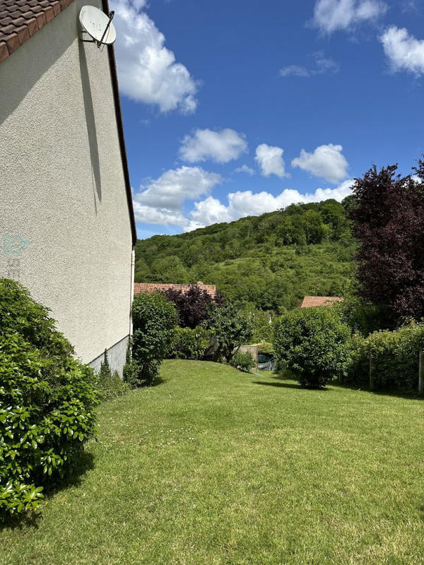 Maison - 104 m² - 5 pièces