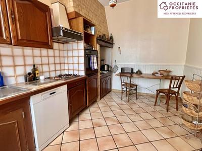 Maison de village - 237 m² - 9 pièces