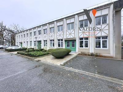 Local d'activités - 431 m²