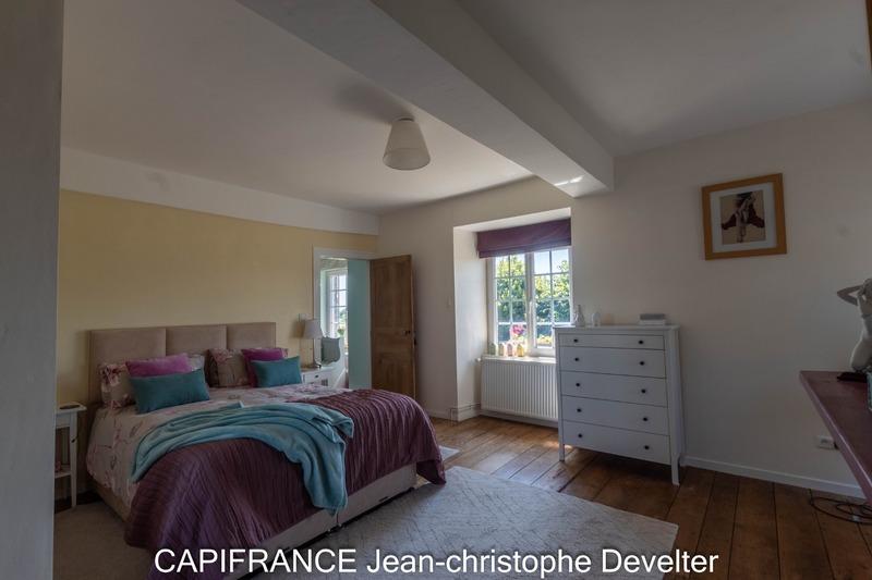 Propriété - 187 m² - 8 pièces