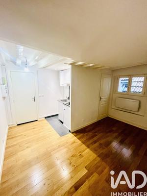 Studio - 15 m² - 1 pièce