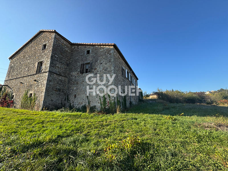 Maison - 400 m² - 9 pièces