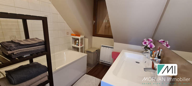 Maison - 110 m² - 6 pièces