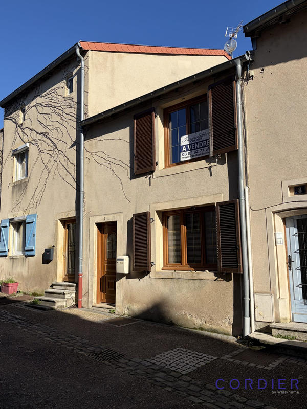 Maison - 105 m² - 4 pièces