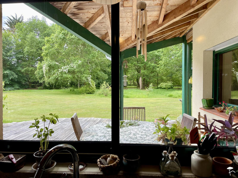 Maison contemporaine - 245 m² - 10 pièces