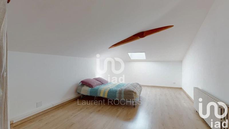 Maison - 372 m² - 12 pièces