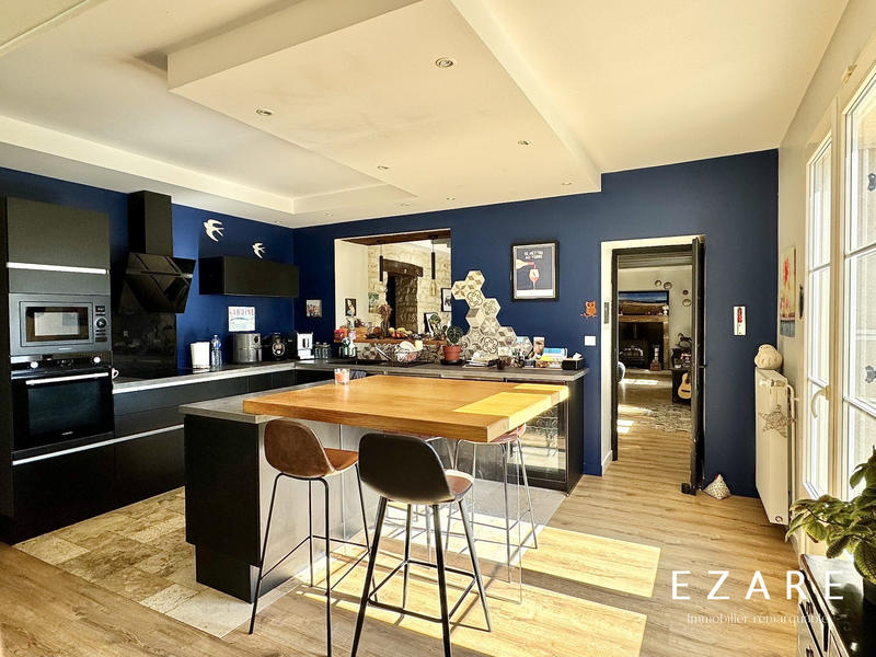 Maison - 192 m² - 6 pièces