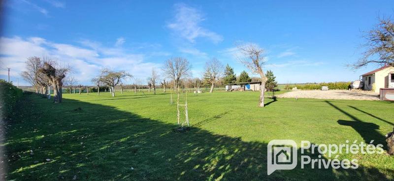 Maison - 215 m² - 9 pièces