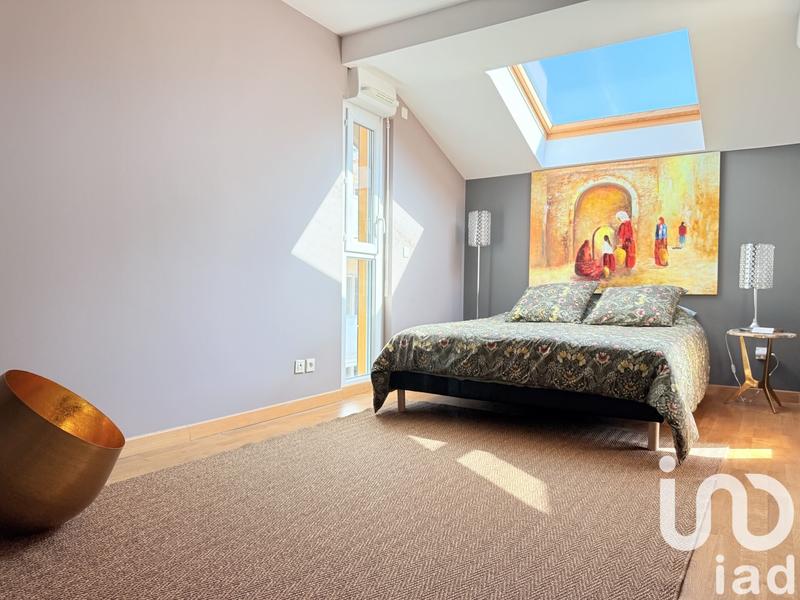 Appartement - 94 m² - 4 pièces