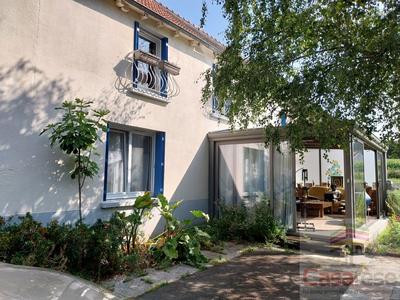 Maison - 118 m² - 6 pièces