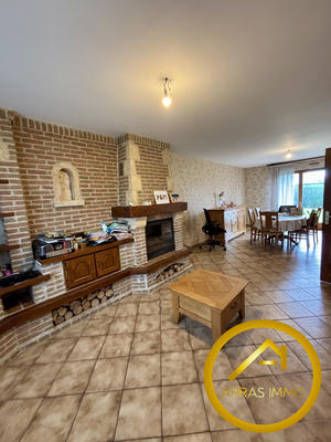 Maison - 110 m² - 4 pièces