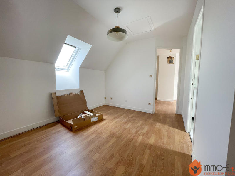 Maison - 148 m² - 6 pièces