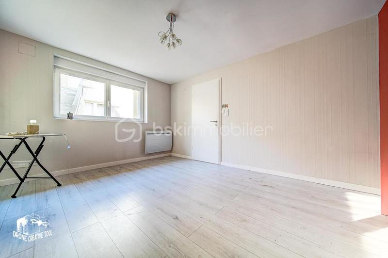 Maison - 143 m² - 6 pièces