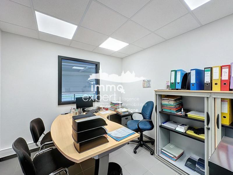 Fonds de commerce - Local commercial - 526 m²