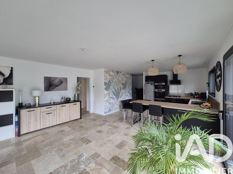 Maison - 115 m² - 4 pièces