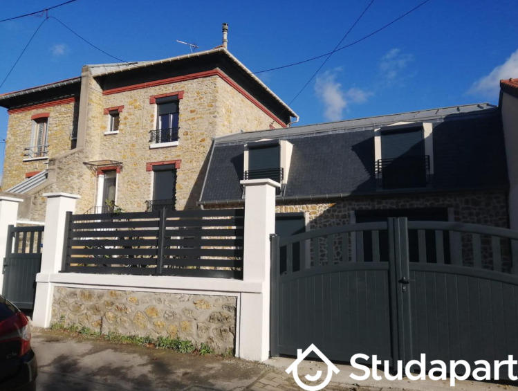 Chambre - 15 m² - 1 pièce