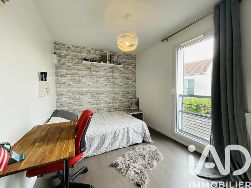 Maison - 141 m² - 7 pièces