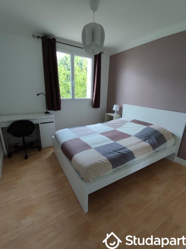 Chambre - 9 m² - 1 pièce