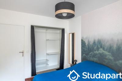 Chambre - 10 m² - 1 pièce