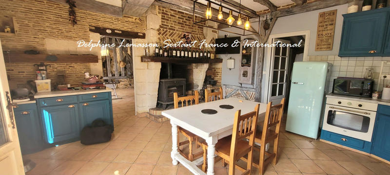 Maison - 260 m² - 8 pièces