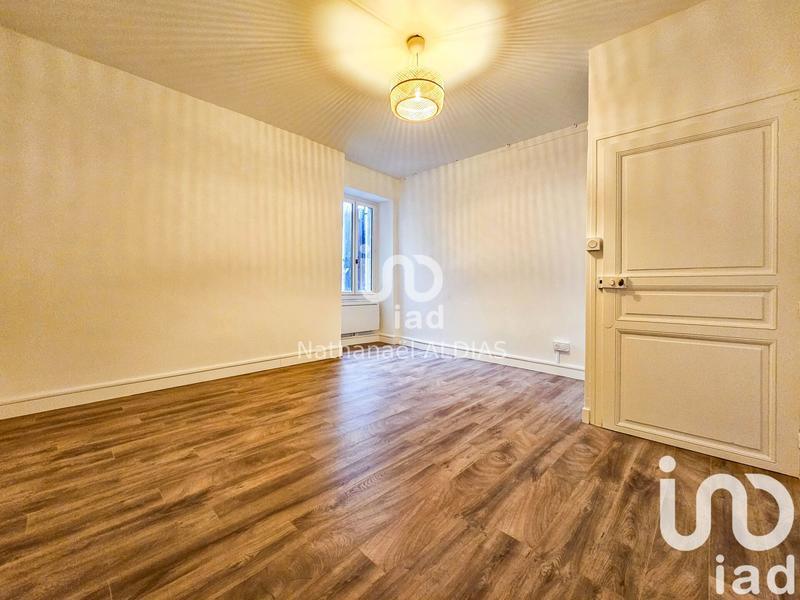 Maison - 171 m² - 9 pièces