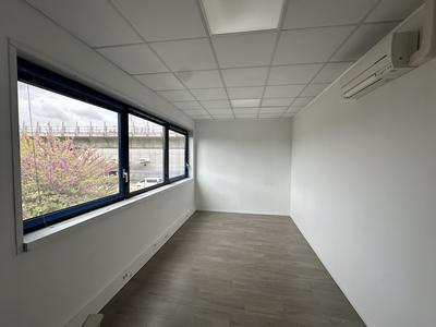 Bureau - 135 m²