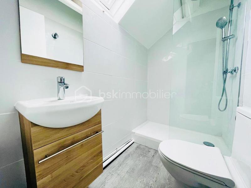 Studio - 32 m² - 2 pièces