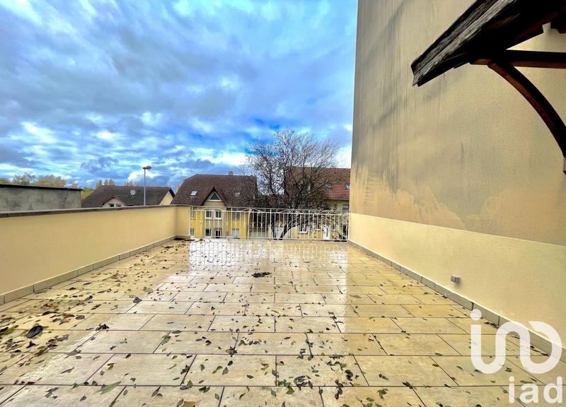 Appartement - 95 m² - 4 pièces