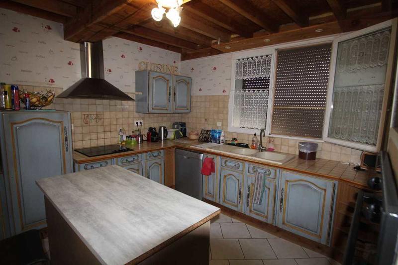 Maison - 390 m² - 13 pièces