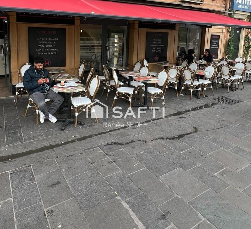 Local commercial - 233 m²