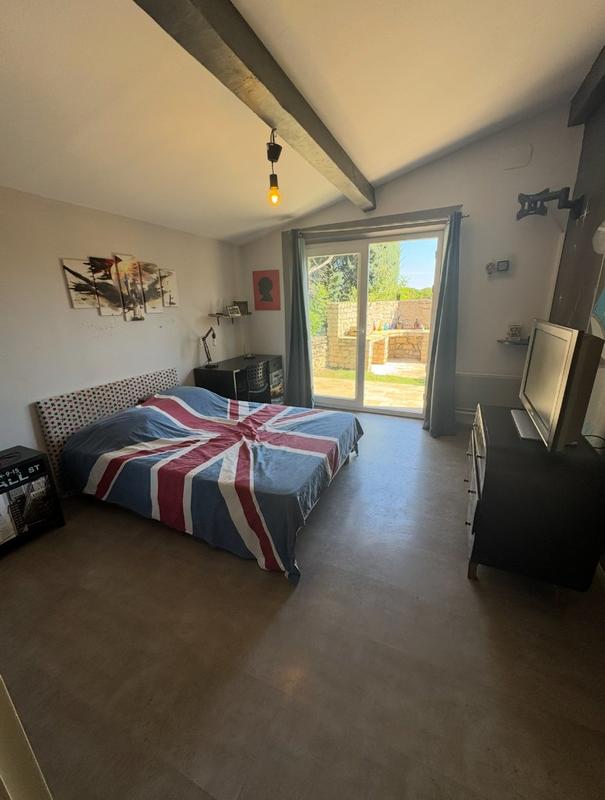 Maison - 205 m² - 6 pièces