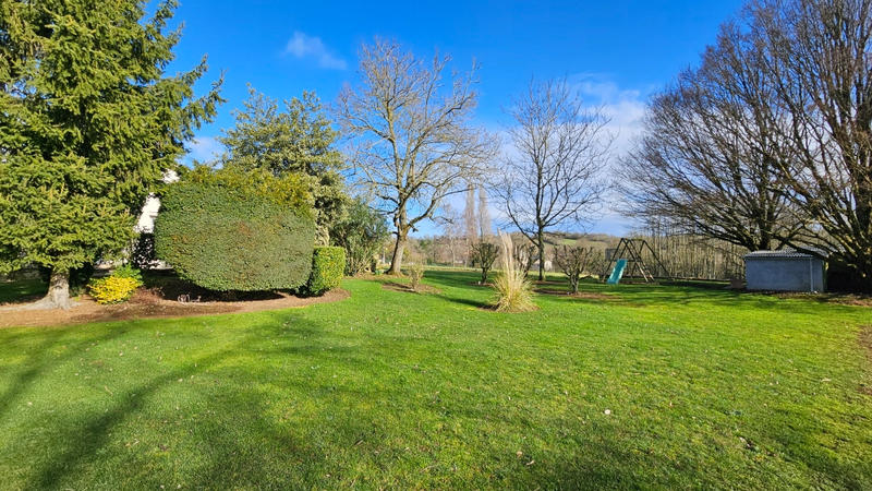 Maison - 102 m² - 5 pièces