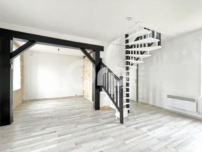 Maison - 115 m² - 4 pièces