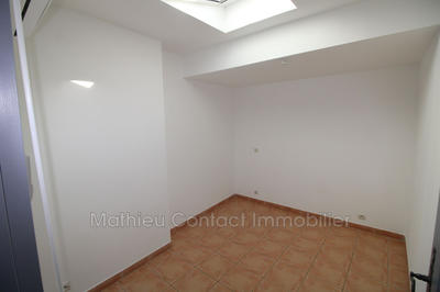 Appartement - 74 m² - 4 pièces