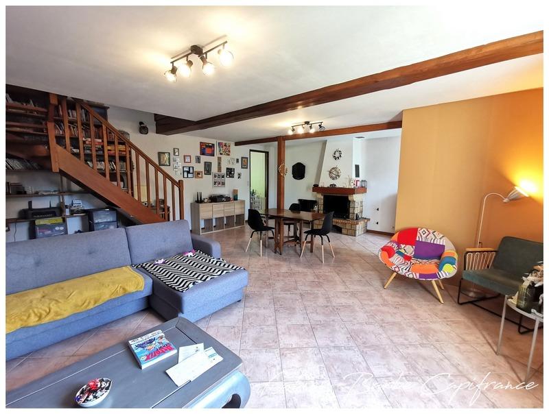 Maison - 120 m² - 6 pièces