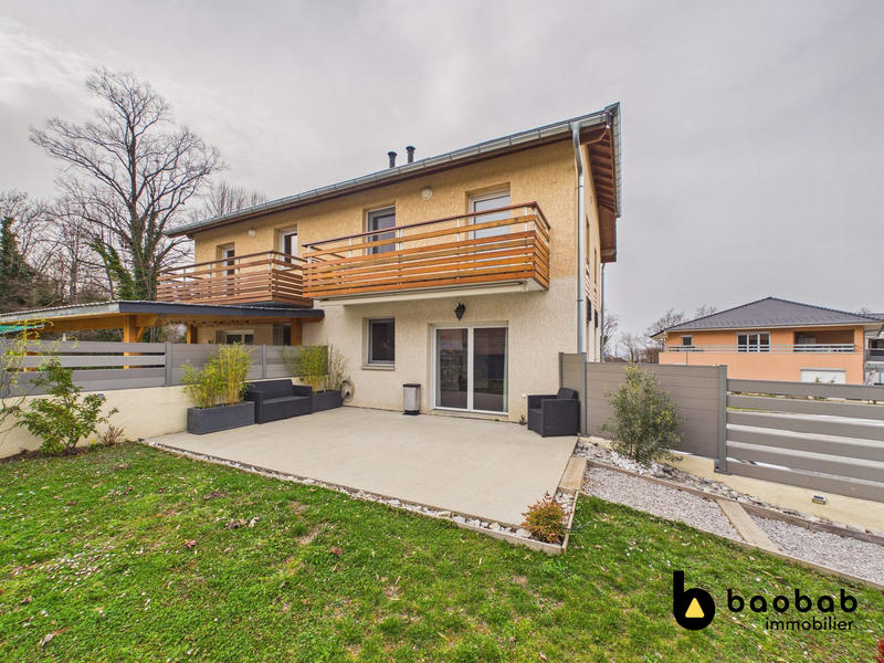 Appartement - 81 m² - 4 pièces