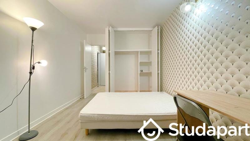 Chambre - 12 m² - 1 pièce