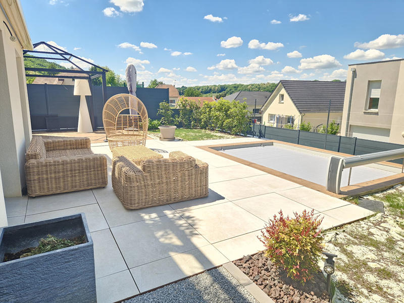 Maison - 160 m² - 6 pièces