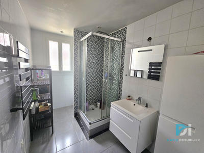 Maison - 93 m² - 3 pièces