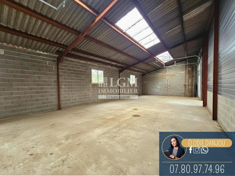 Propriété - 285 m² - 9 pièces