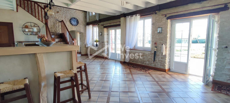 Maison ancienne - 320 m² - 11 pièces