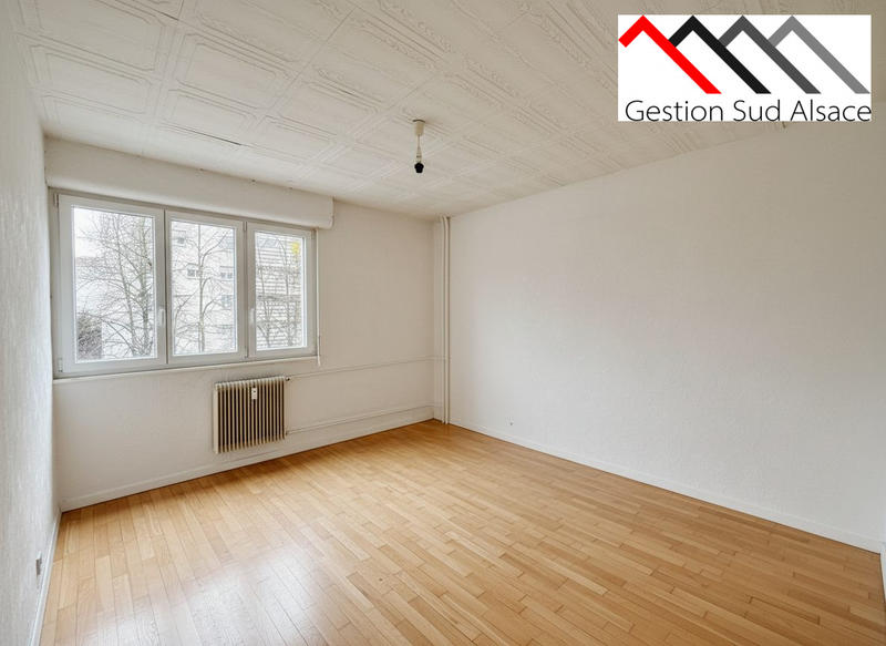 Appartement - 87 m² - 5 pièces