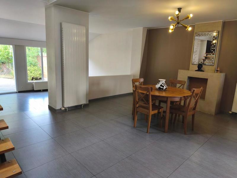 Maison - 163 m² - 6 pièces