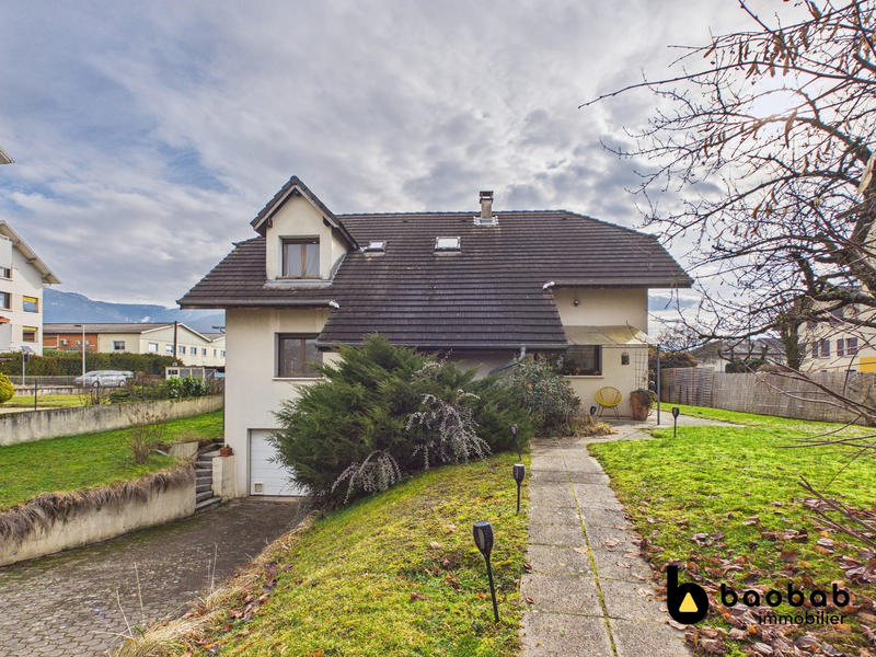 Maison - 160 m² - 5 pièces