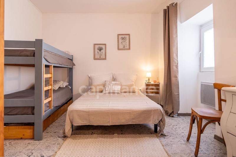 Maison de village - 144 m² - 7 pièces