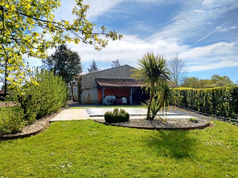 Maison - 165 m² - 5 pièces