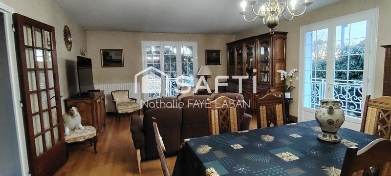 Maison - 127 m² - 5 pièces