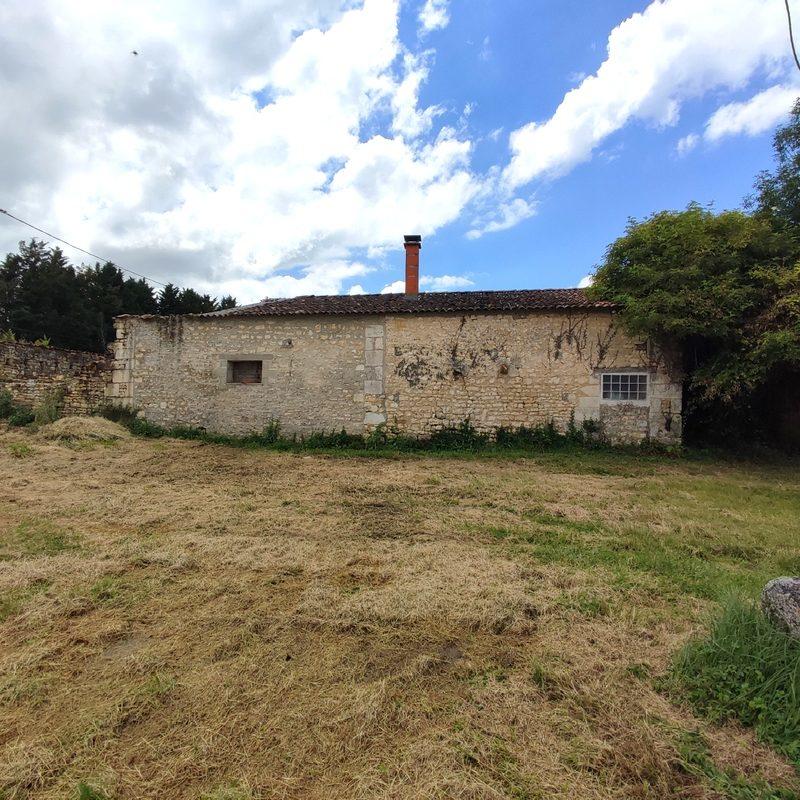 Maison ancienne - 44 m² - 2 pièces